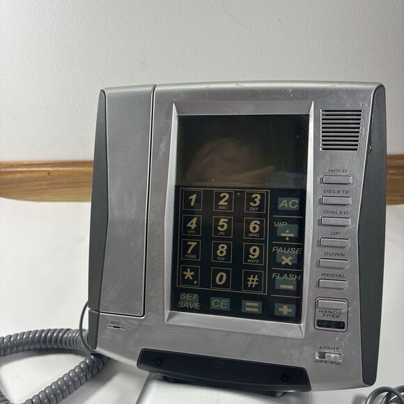 Innovage LCD Touch Panel Phone Caller ID Speakerphone Calculator Corded Home - Picture 3 of 11